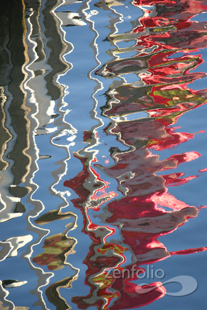 Darling Harbor flags, reflection 9